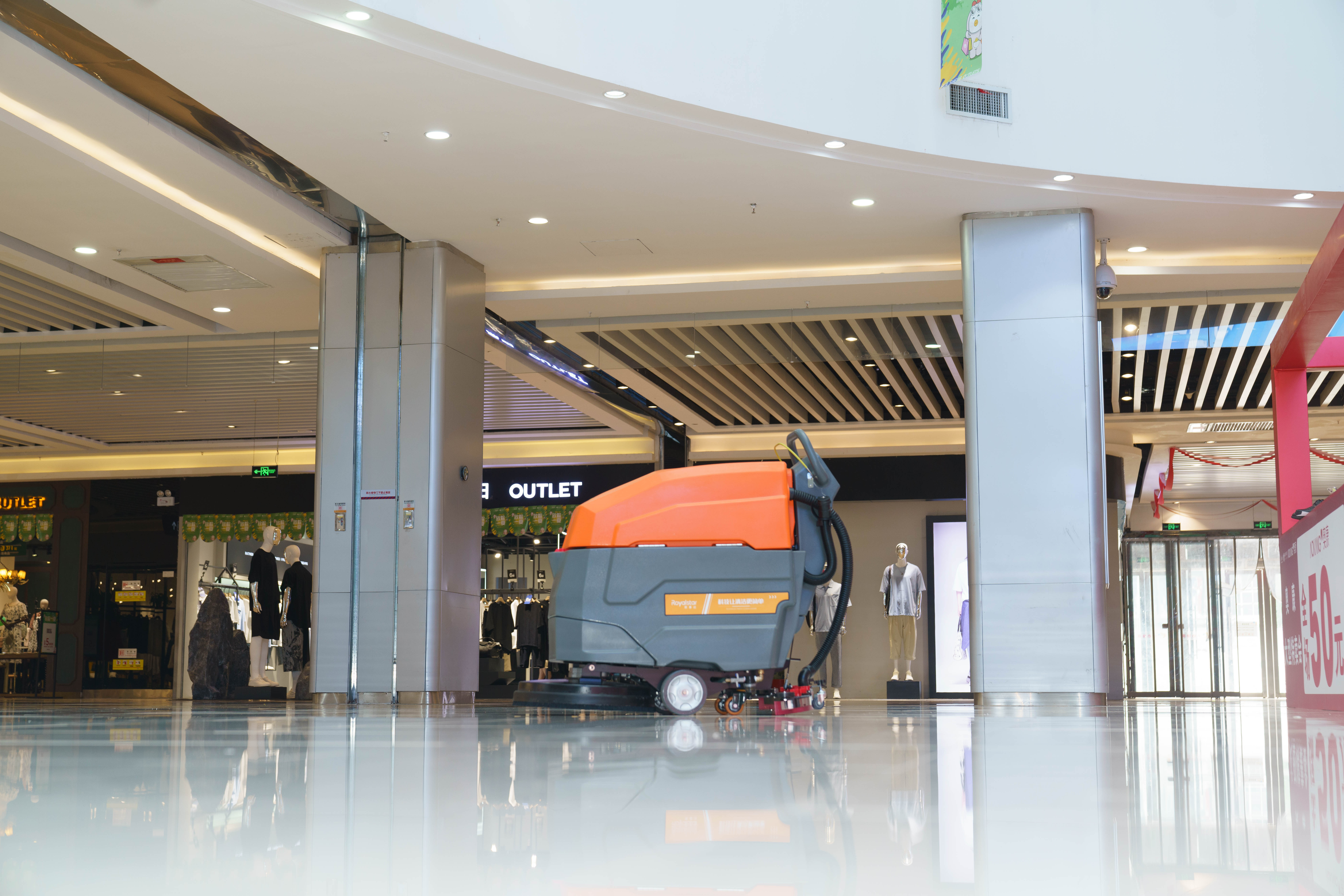 在人流多的商場使用工業洗地機可以嘛